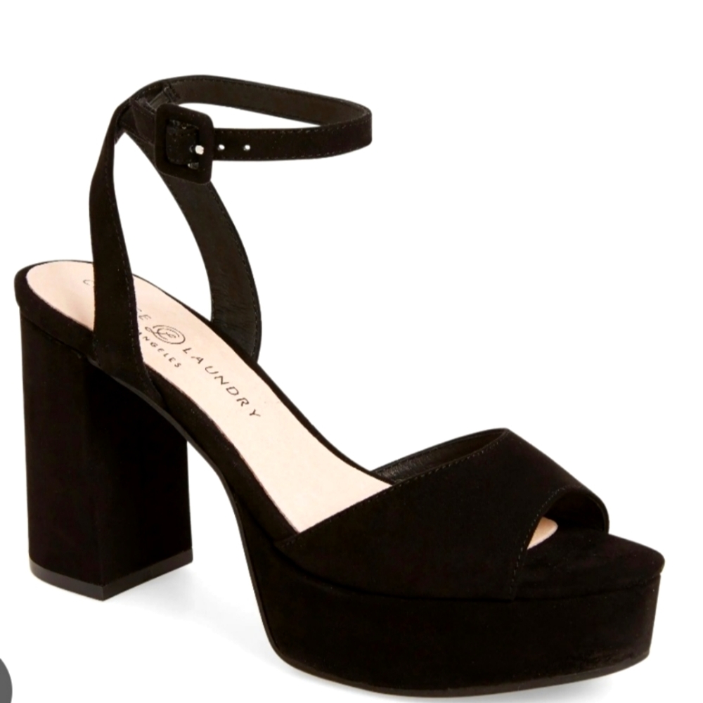 NWT Chinese Laundry Black Platform Sandals Theresa
